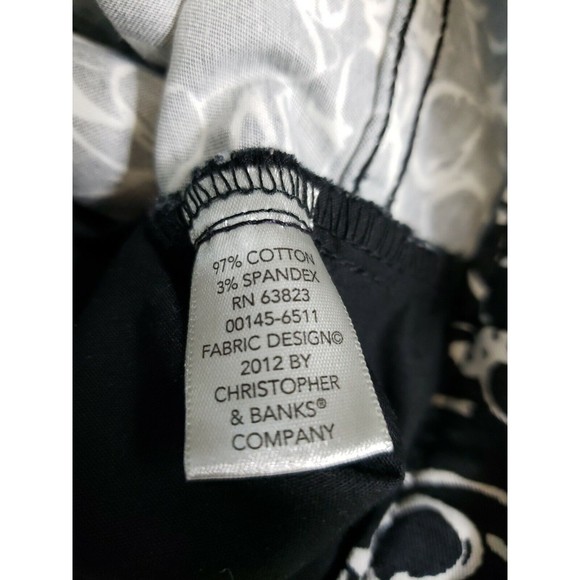 Christopher & Banks women's size 10 capris black & white print zip  pockets - Picture 8 of 8